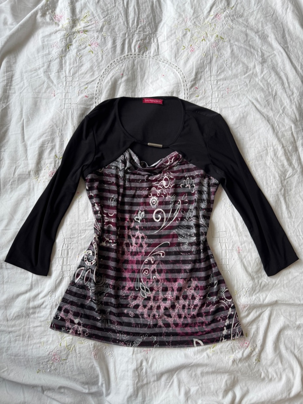 Y2K 3/4 Sleeve Black & Plum Patterned Women's Top
